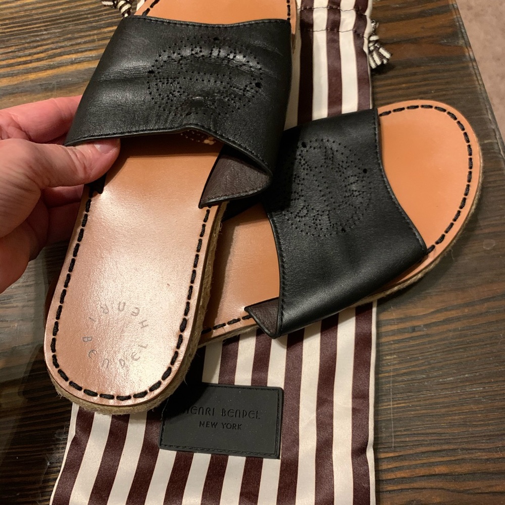 SOLD Sz 8 Henri Bendel Black Slides & Sleeper - Picture 8 of 12